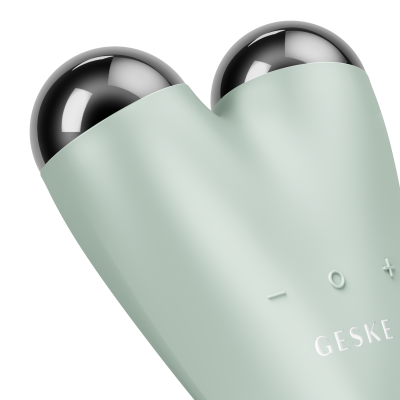 Мікрострумовий підтягувач обличчя GESKE MicroCurrent Face-Lifter 6 в 1 зелений